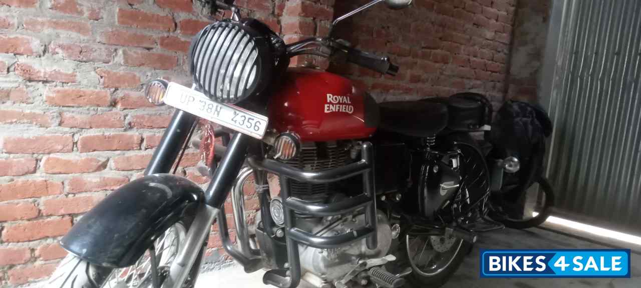 Royal Enfield Classic 350 Redditch Red