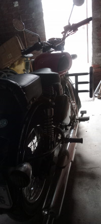 Royal Enfield Classic 350 Redditch Red