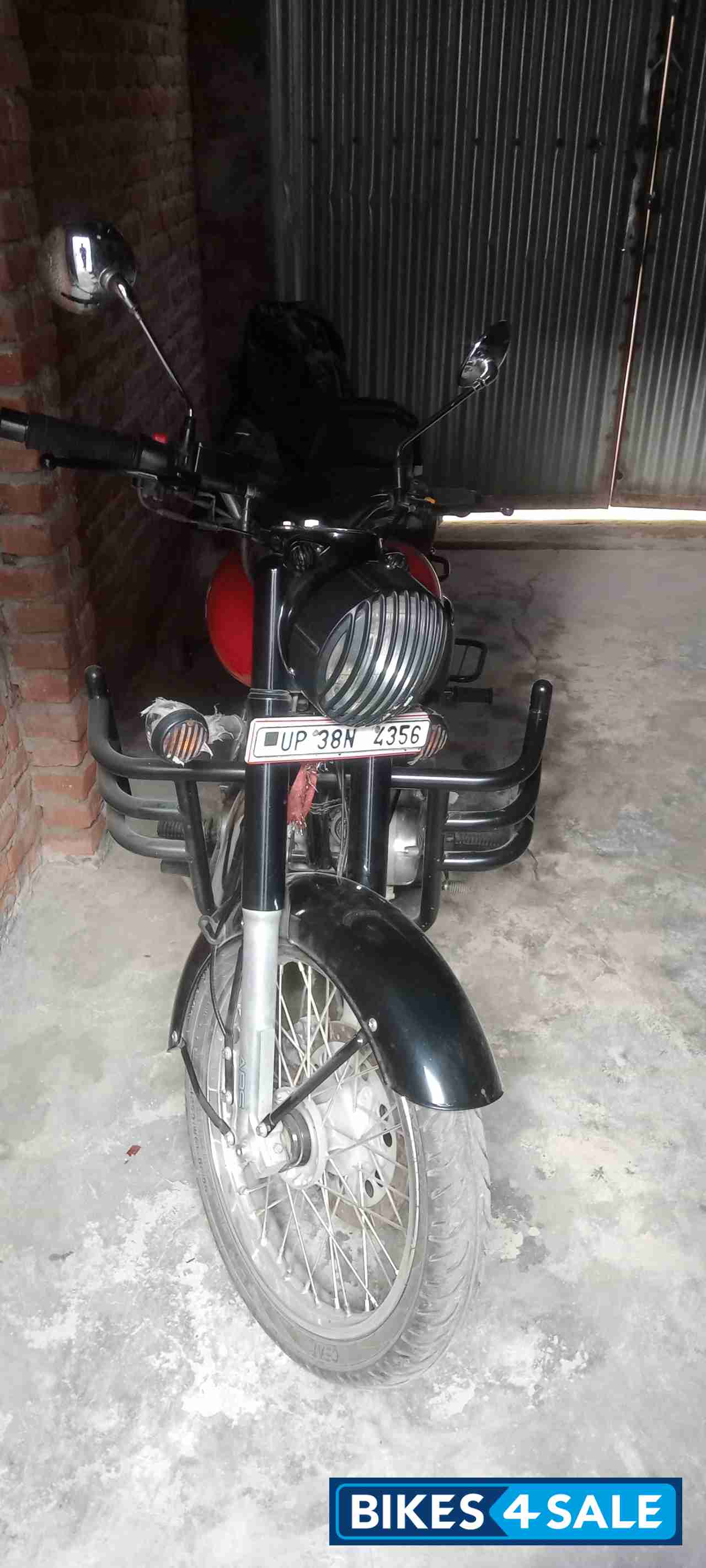 Royal Enfield Classic 350 Redditch Red