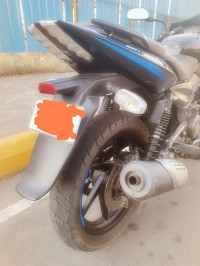 Blue/black Bajaj Pulsar 150 Twin Disc