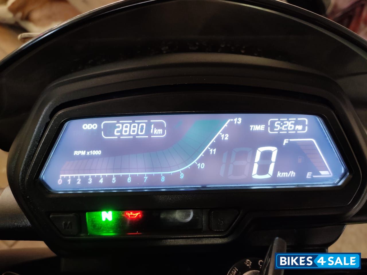 Black Bajaj Dominar 400 Disc