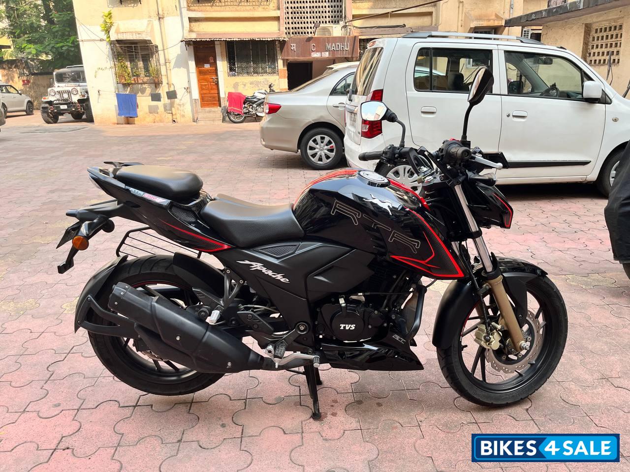 TVS Apache RTR 200 4V 2022