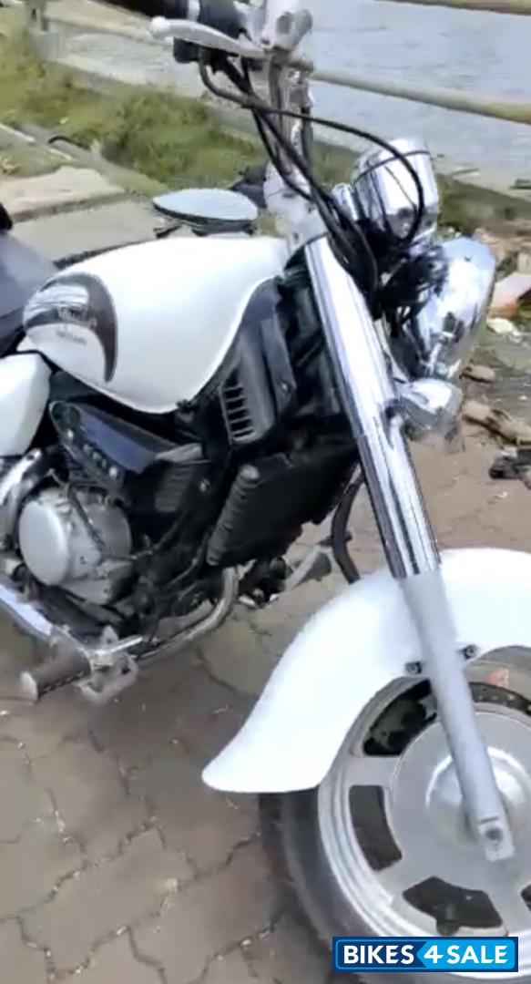 Hyosung Aquila GV250