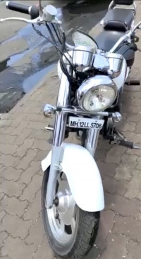 Hyosung Aquila GV250