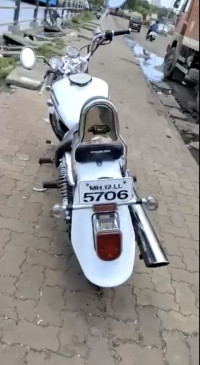 Hyosung Aquila GV250