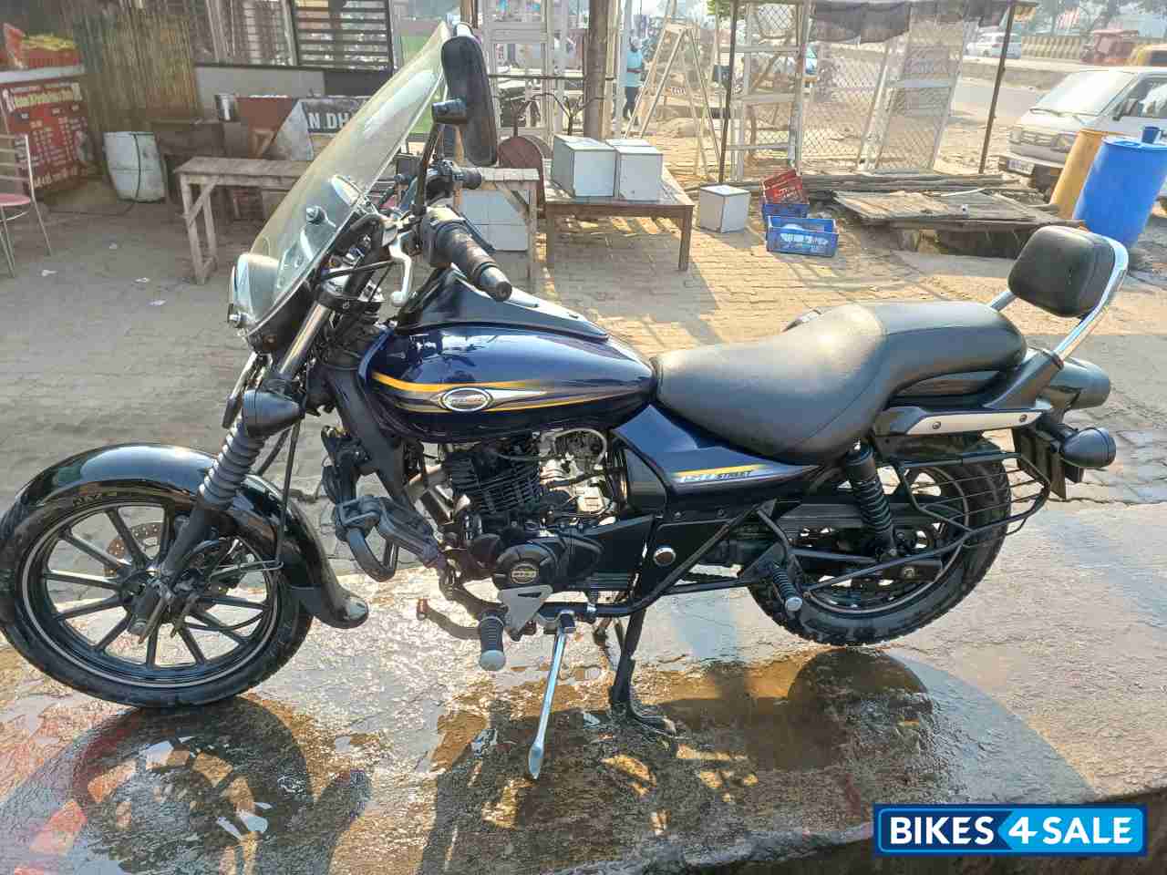 Bajaj Avenger Street 150