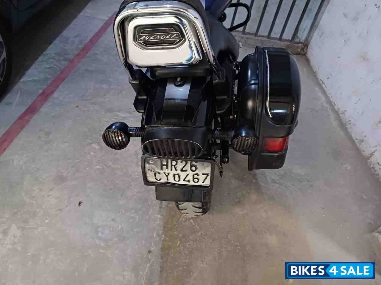 Bajaj Avenger Street 150