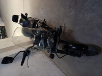 Bajaj Avenger Street 150