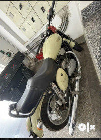 Jawa 42 Bobber Dual Channel ABS