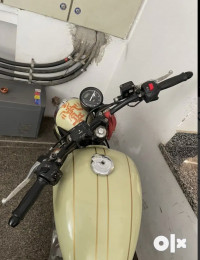 Jawa 42 Bobber Dual Channel ABS