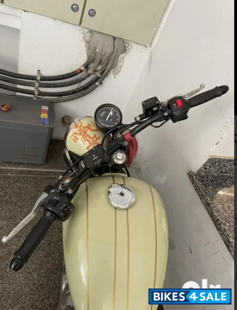 Jawa 42 Bobber Dual Channel ABS