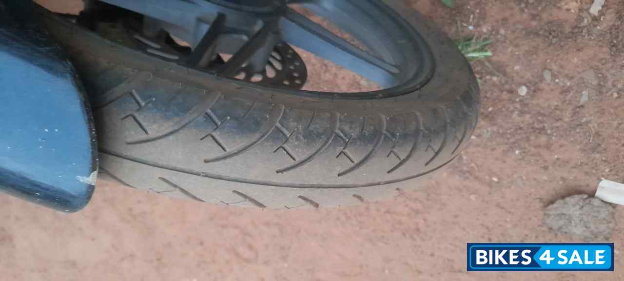 Yellow Honda CB Shine SP