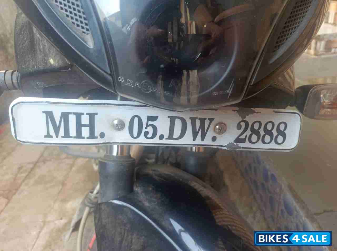 Bajaj Pulsar 220 DTSFi Bajaj Pulsar 220 DTSFi