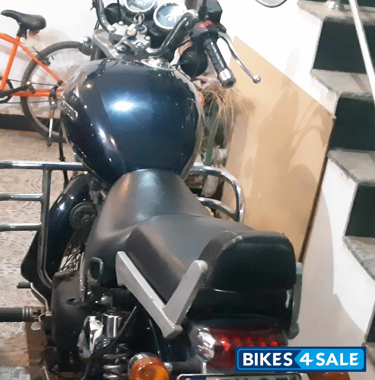 Royal Enfield Thunderbird 350 Royal Enfield Thunderbird 350