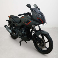 Bajaj Pulsar 180F Neon