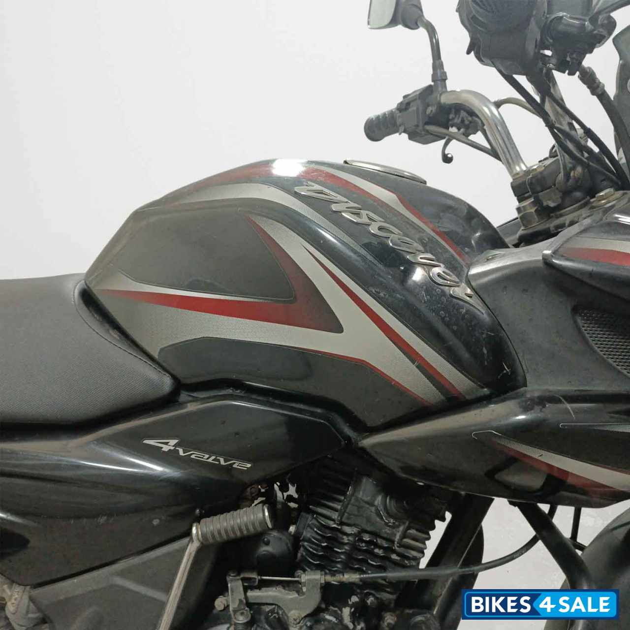 Bajaj Discover DTSi 150