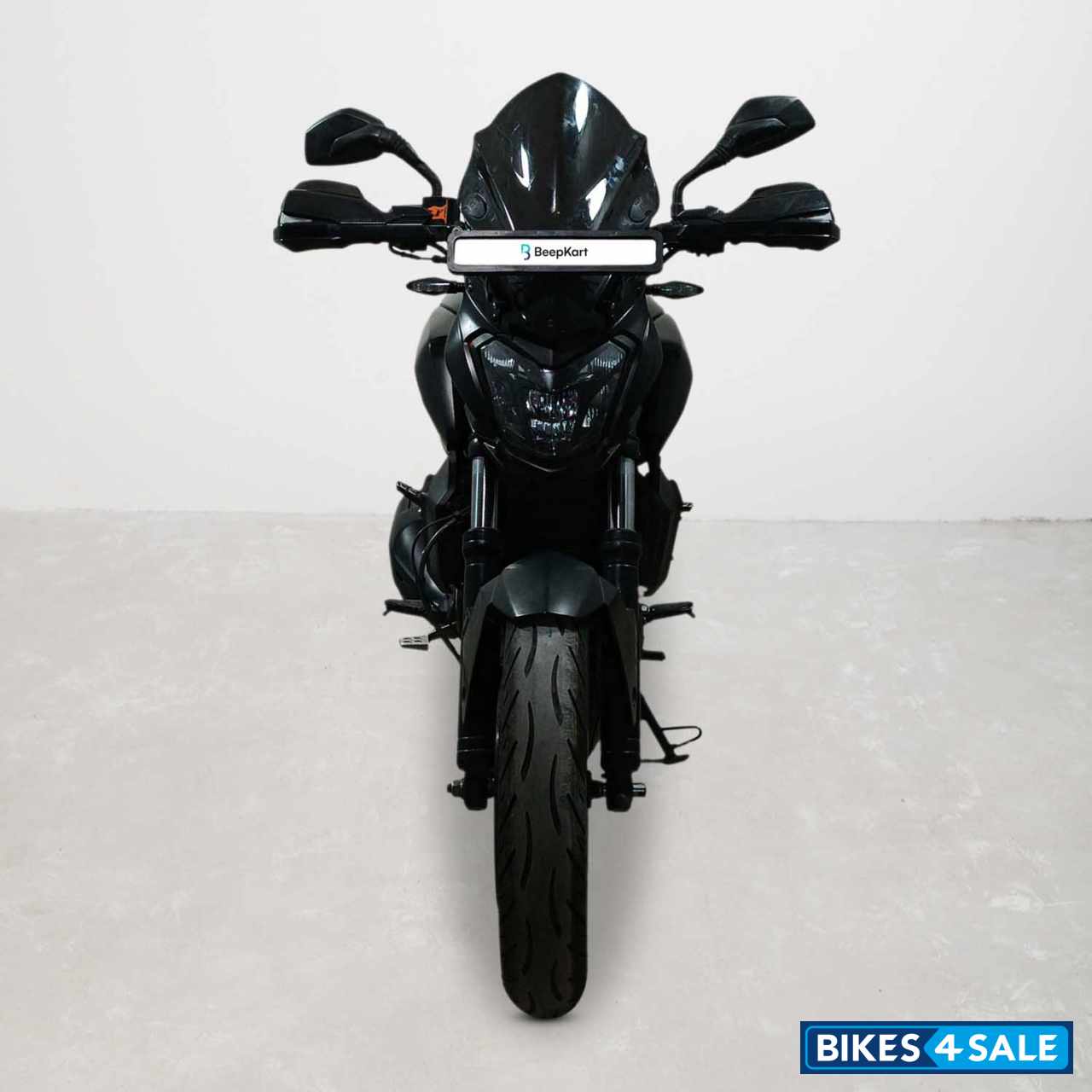 Bajaj Dominar 400
