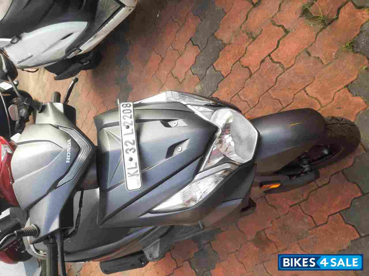 Matt Axis Grey Metallic Honda Dio