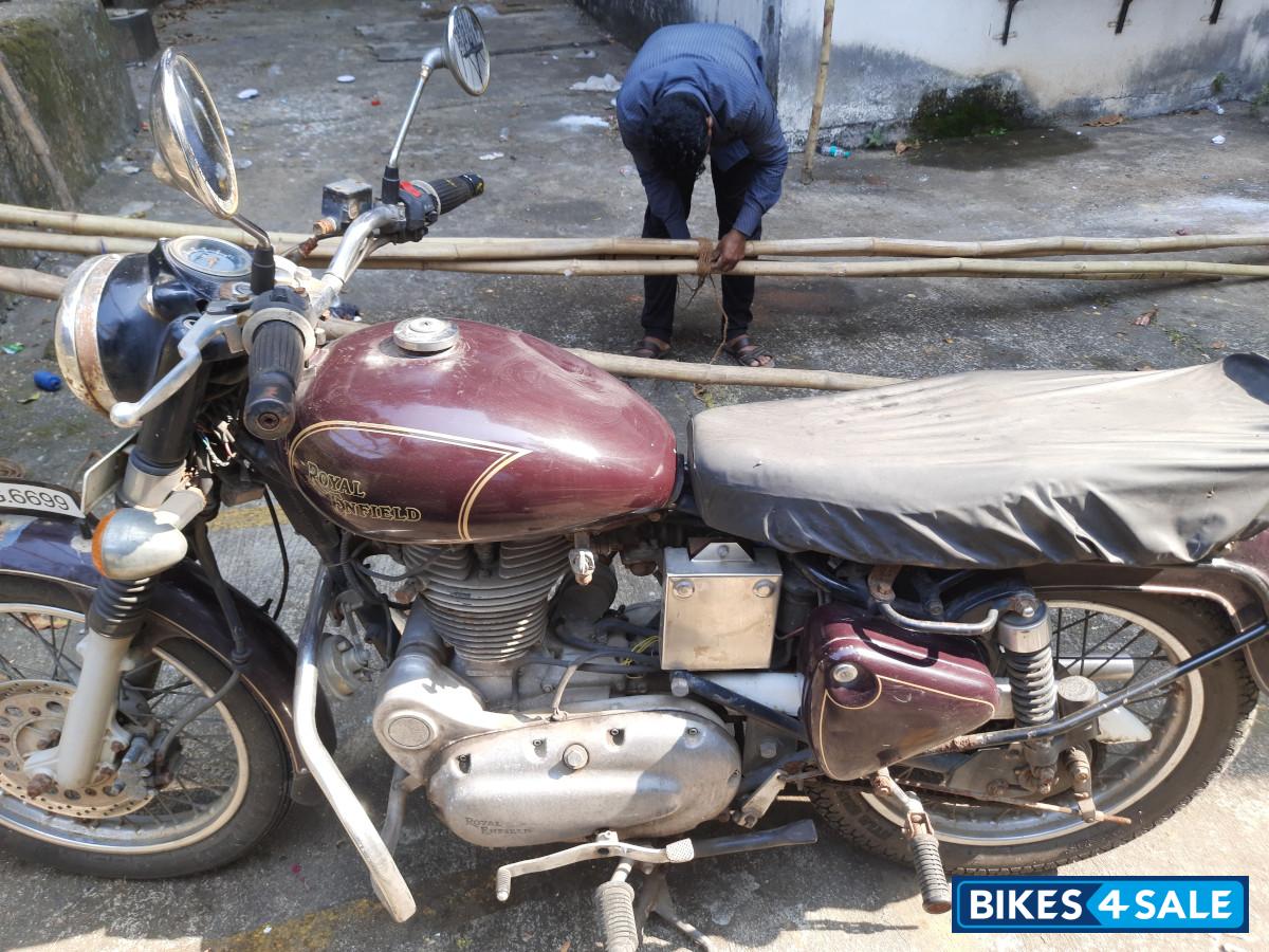 Maroon Royal Enfield Bullet Electra