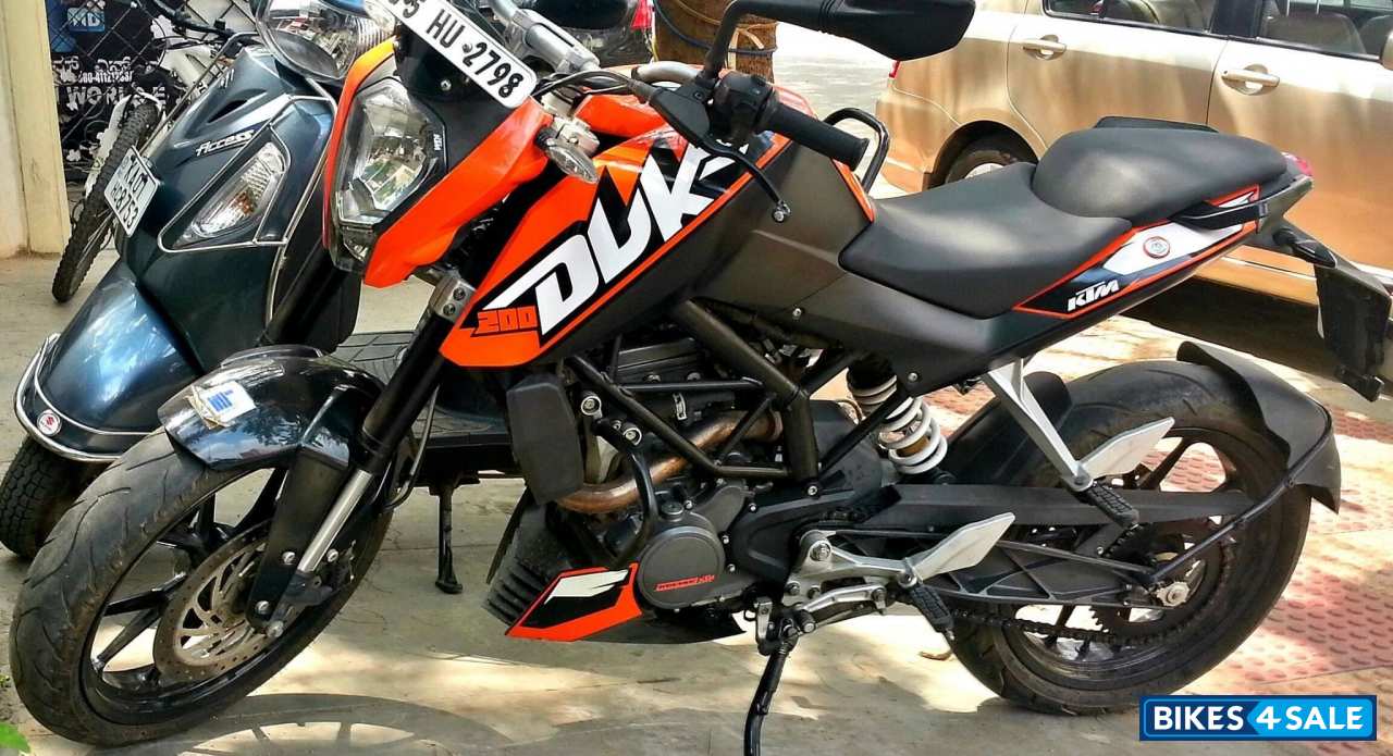 KTM Duke 200