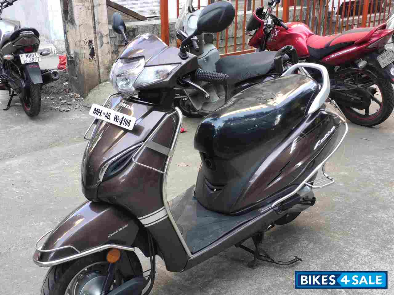 Purpel Honda Activa 5G