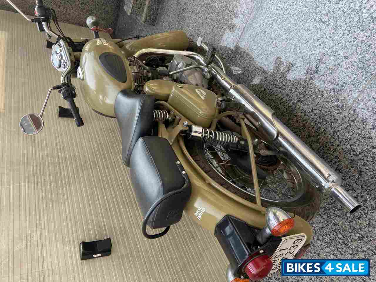 Royal Enfield Classic 500