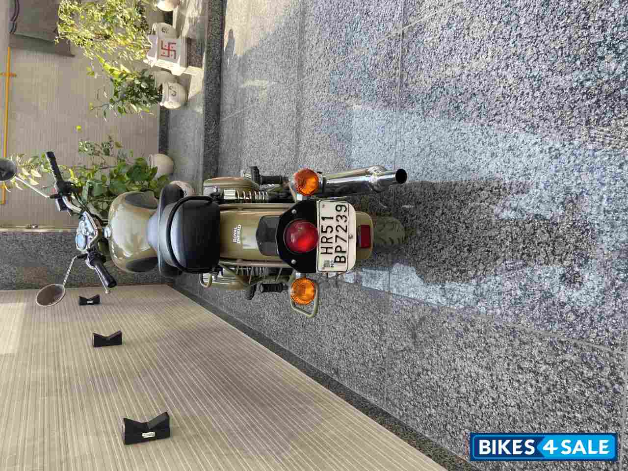 Royal Enfield Classic 500