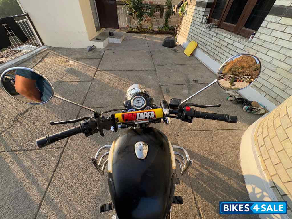 Black Royal Enfield Classic 350