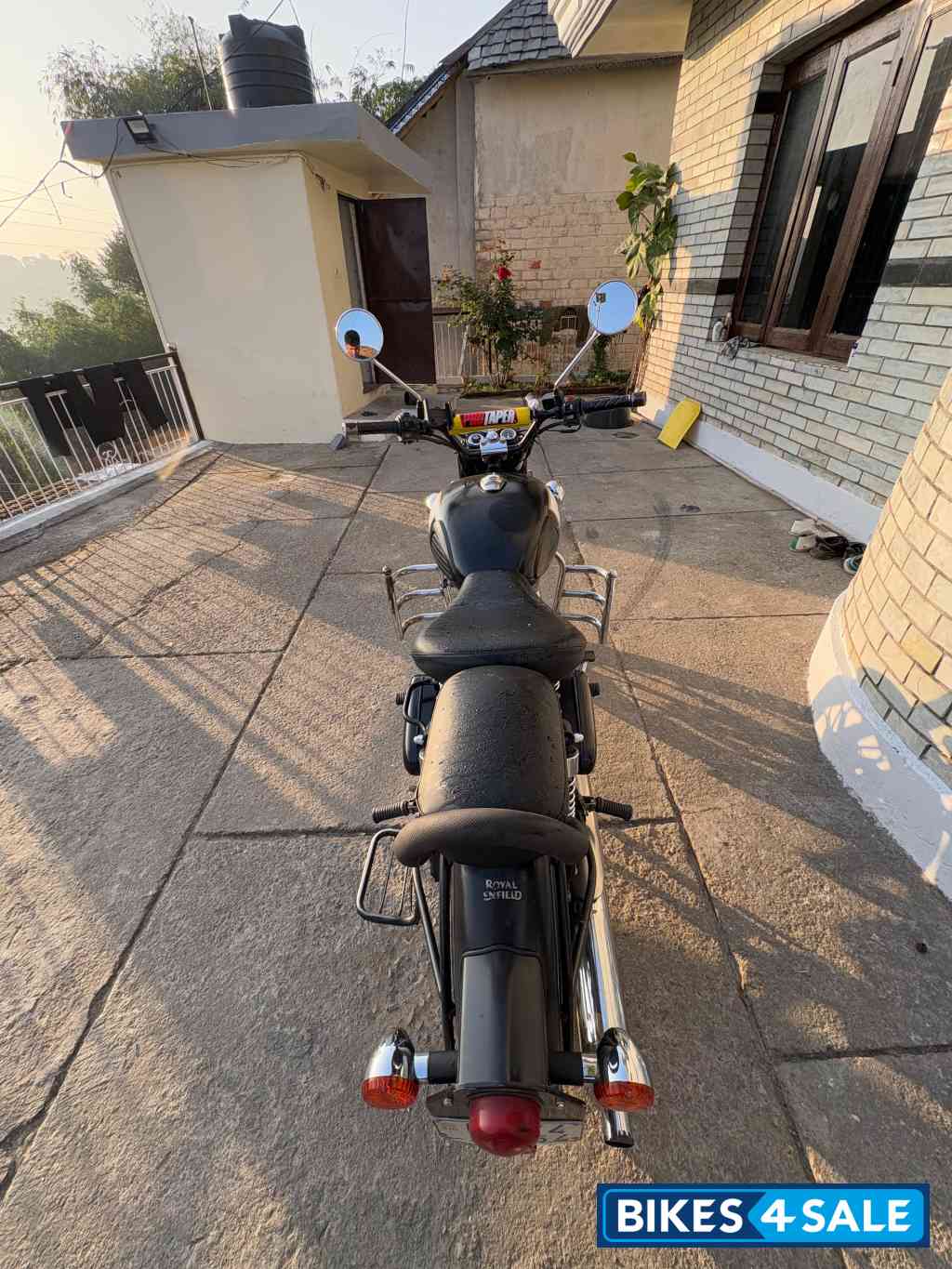 Black Royal Enfield Classic 350