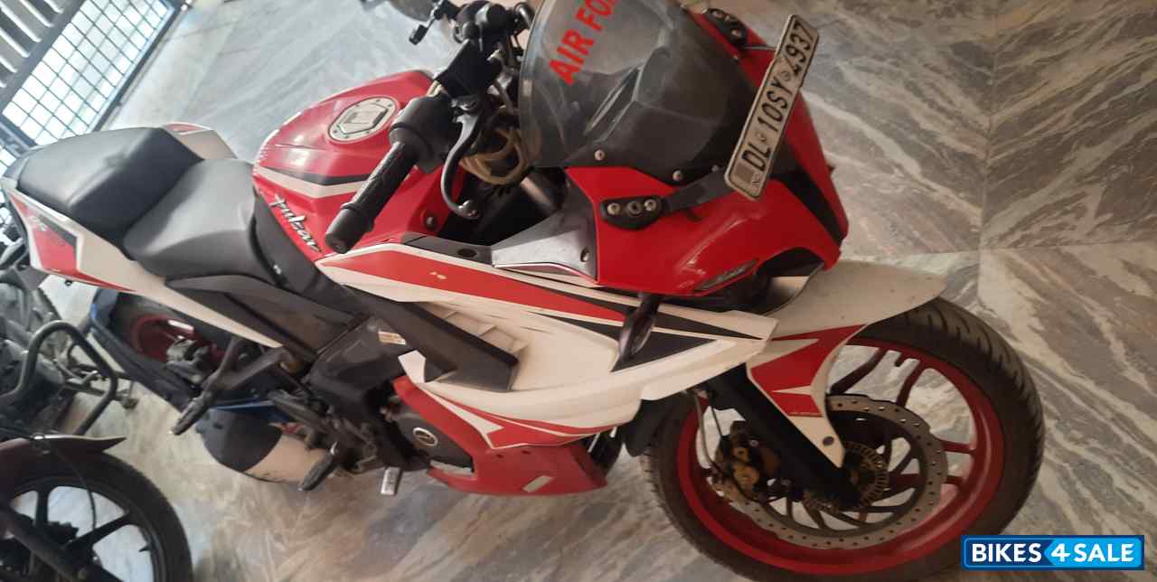 Racing Red And White Bajaj Pulsar RS 200