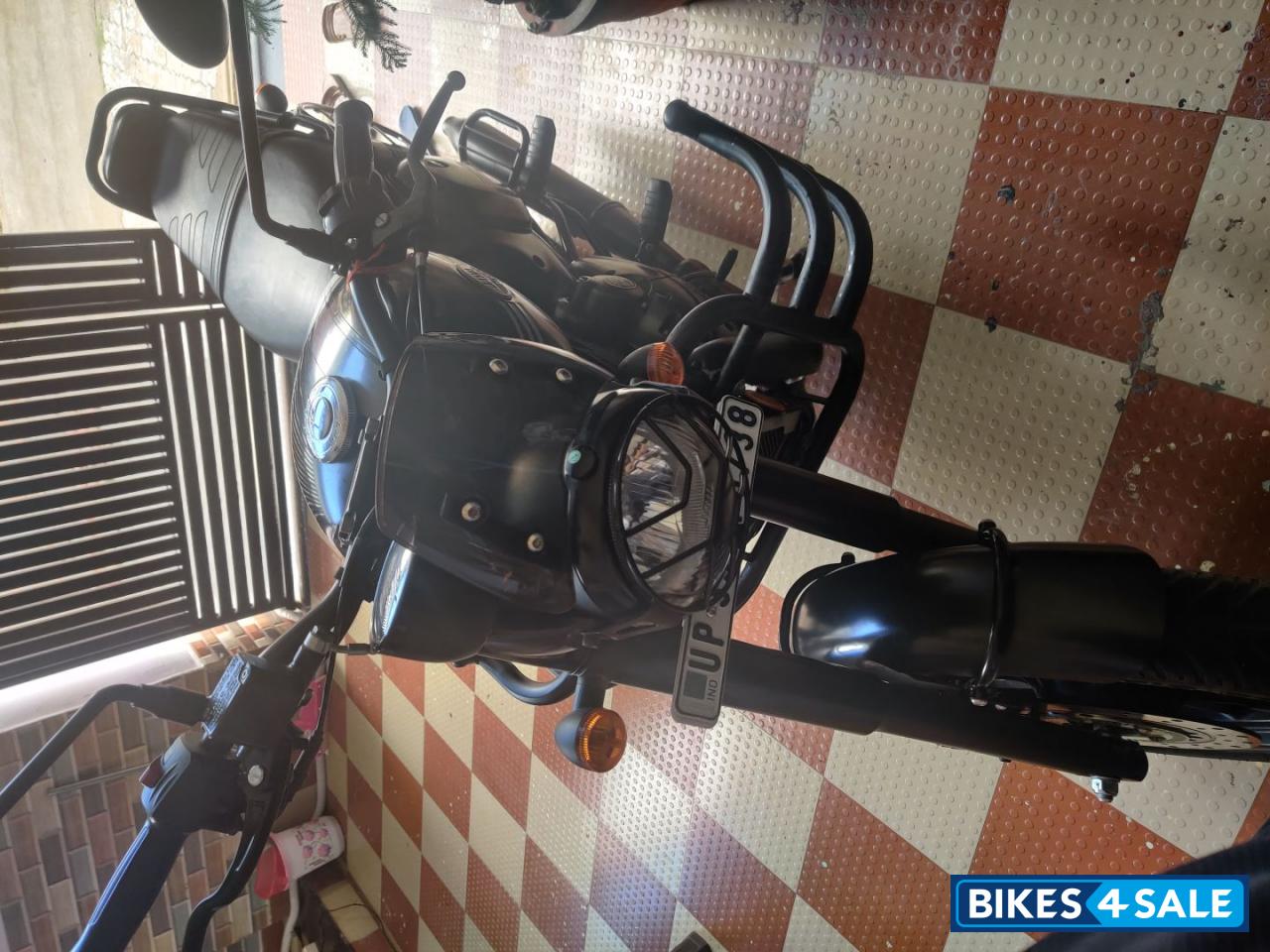 Jawa 42 Dual Channel ABS AllStar Black