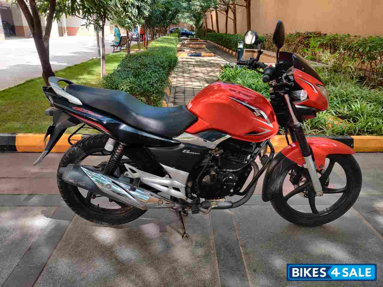 Suzuki GS 150R