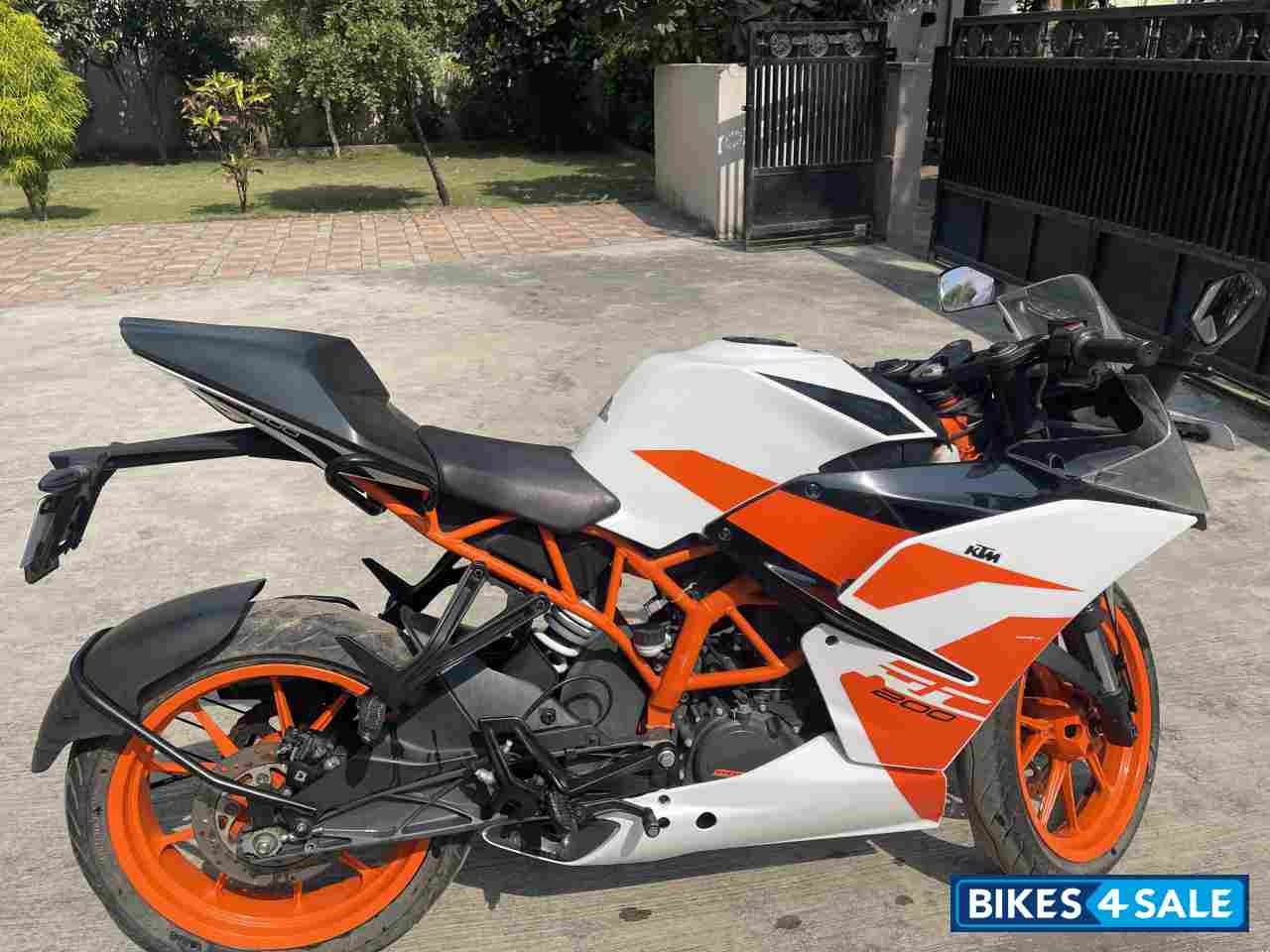 KTM RC 200