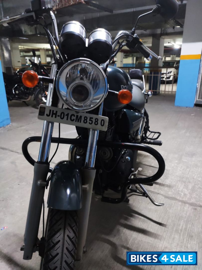 Asphalt Royal Enfield Thunderbird 350