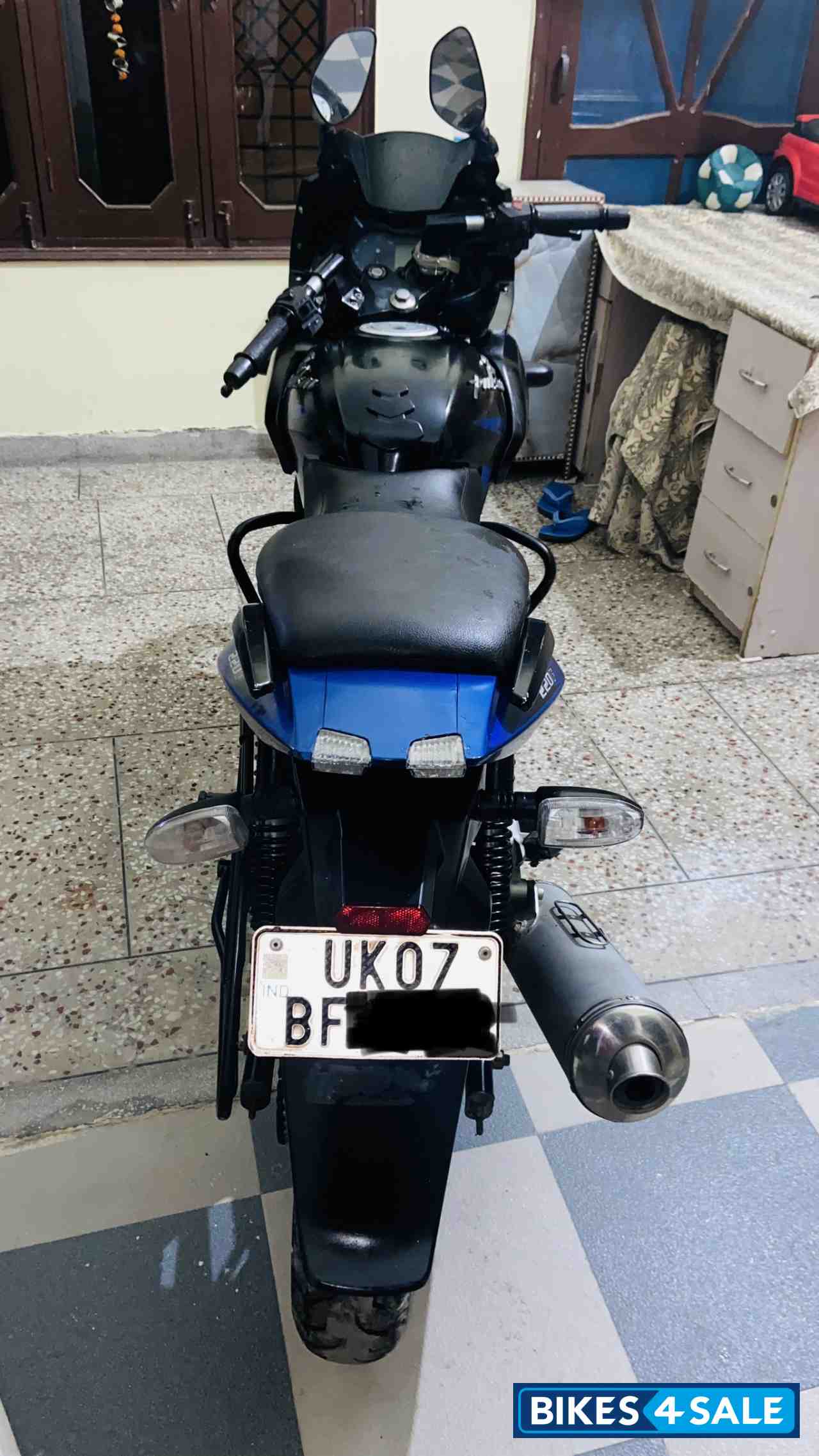 Black Blue Bajaj Pulsar 220F Black Blue Bajaj Pulsar 220F