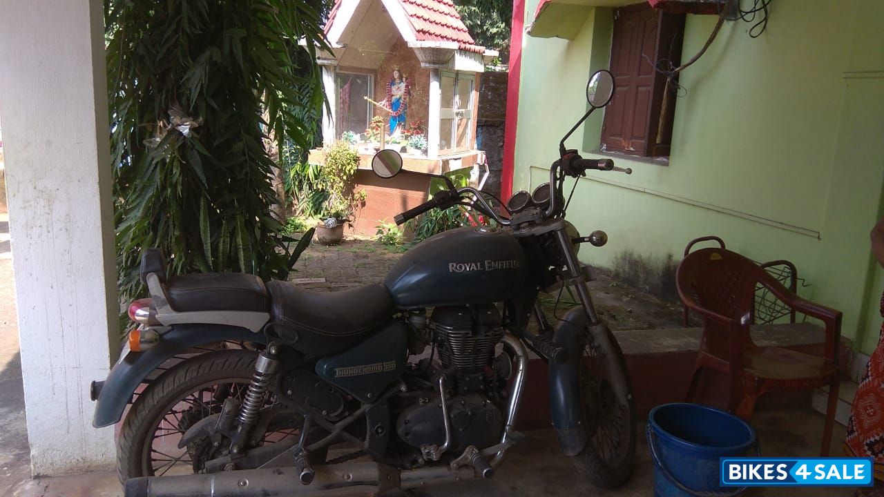 Royal Enfield Thunderbird TwinSpark 350 Royal Enfield Thunderbird TwinSpark 350