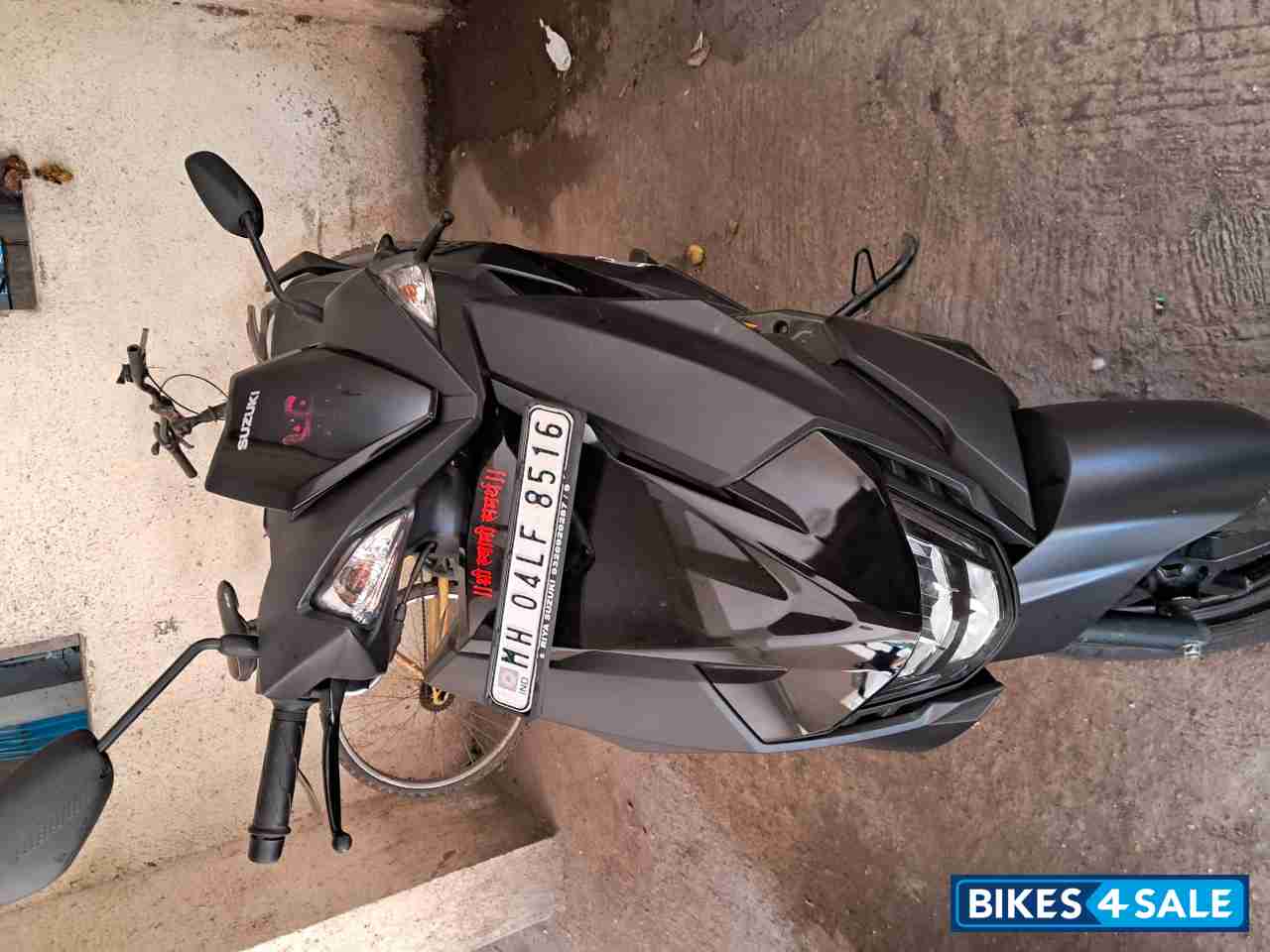 Suzuki Avenis 125 Ride Connect Edition
