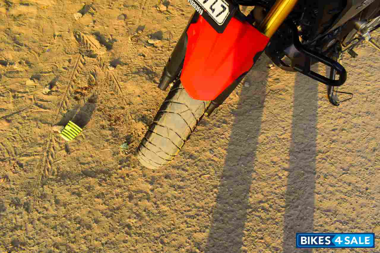 Red Black Honda CB200X