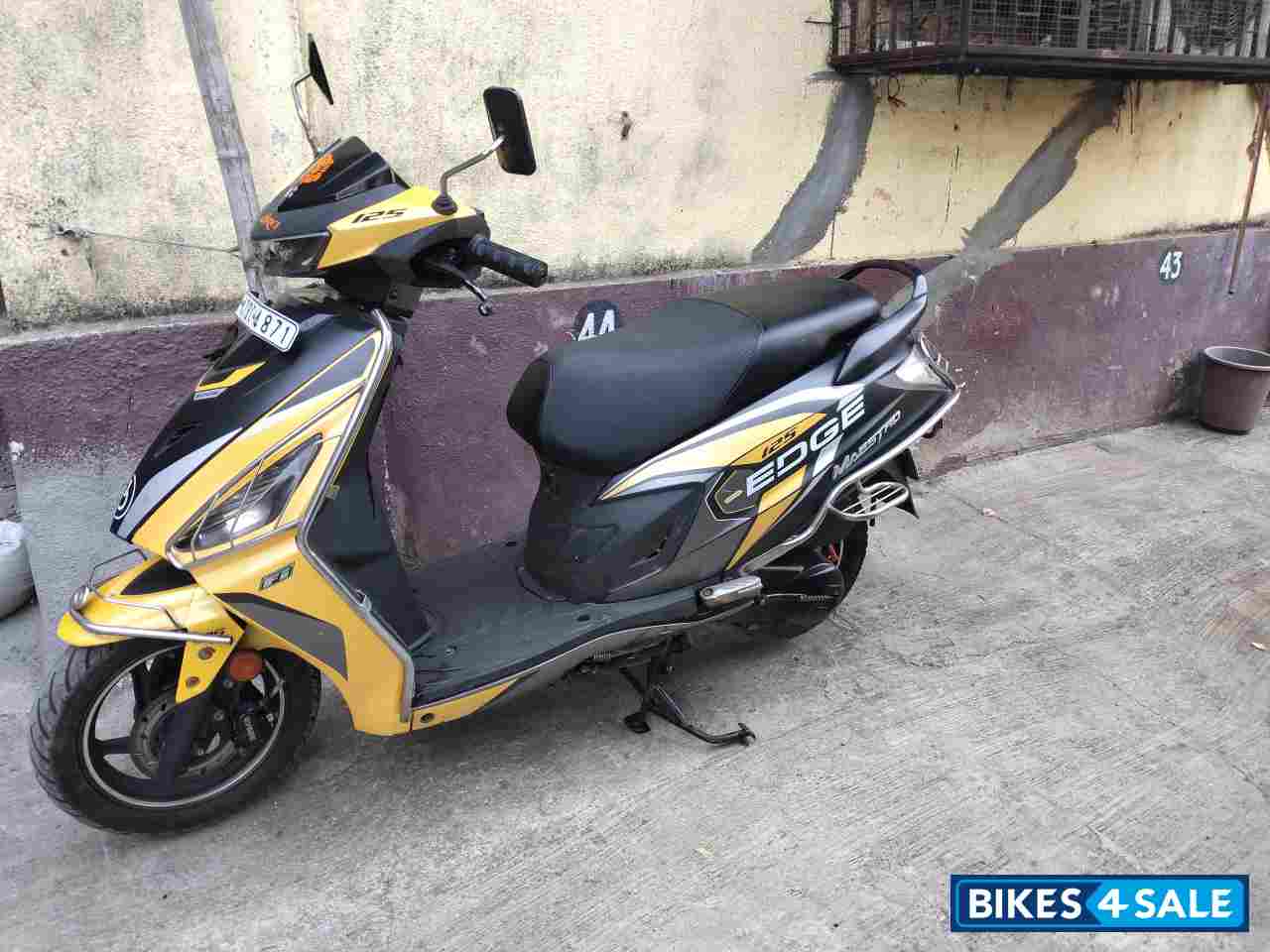 Yellow Hero Maestro Edge 125 2021