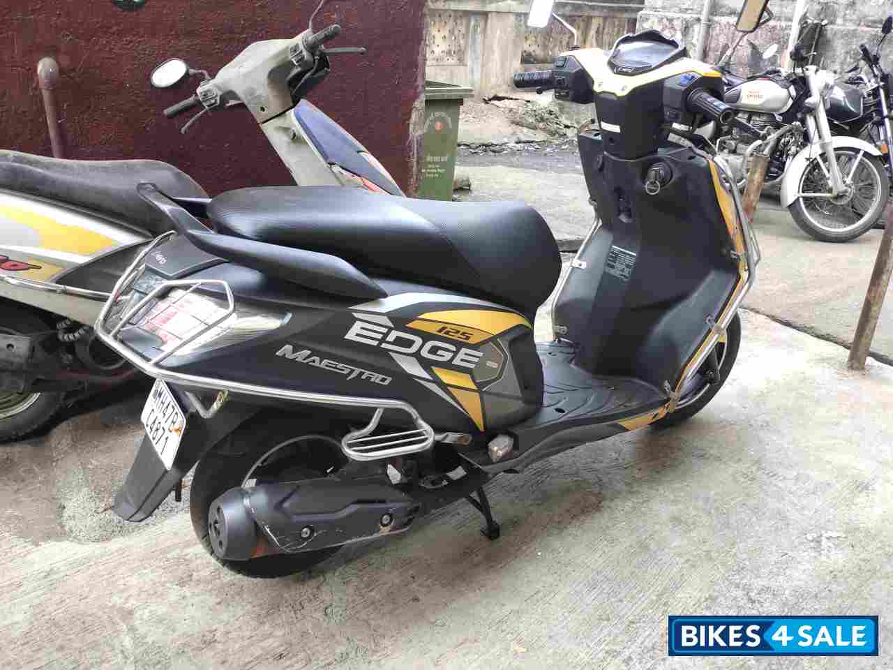 Yellow Hero Maestro Edge 110 100 Million Edition