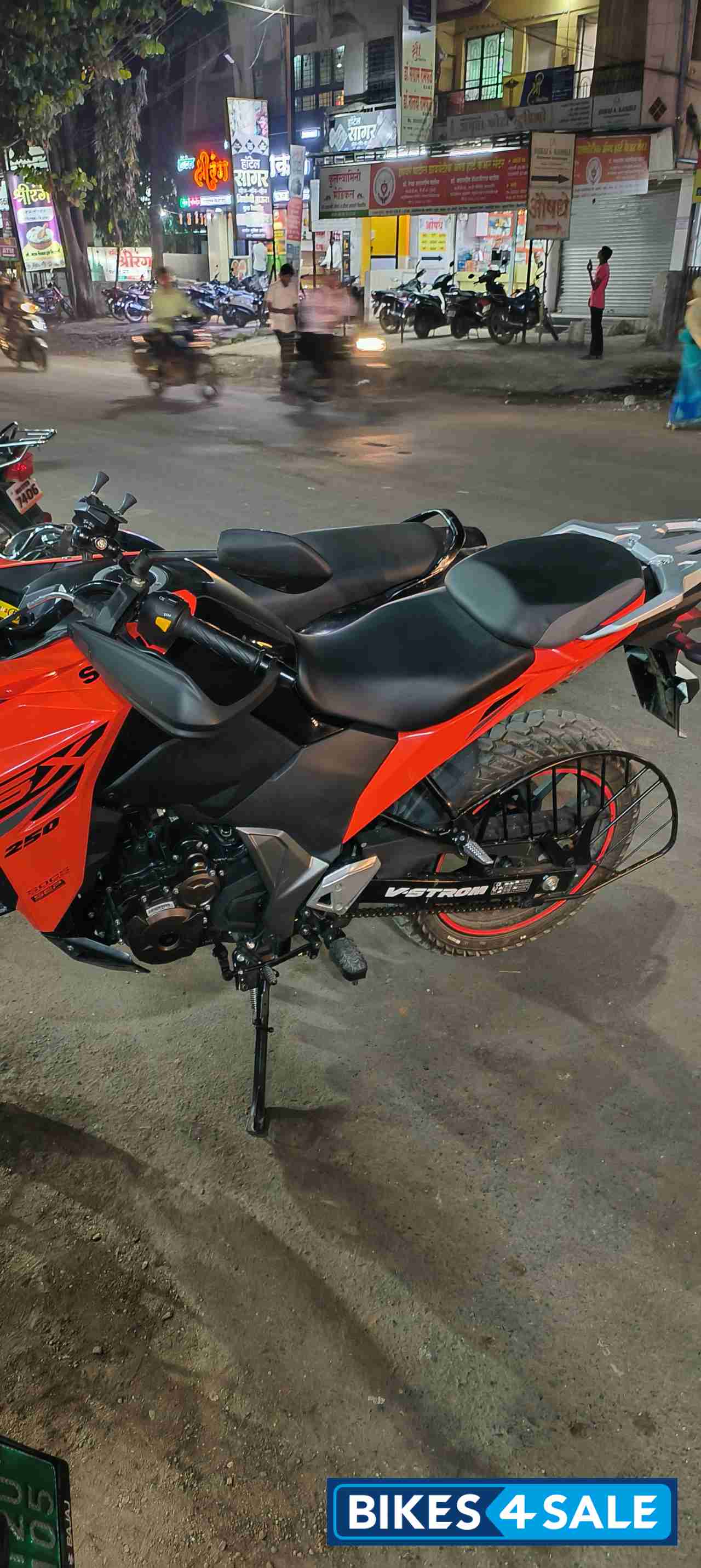 Orenge Suzuki V-Strom 250