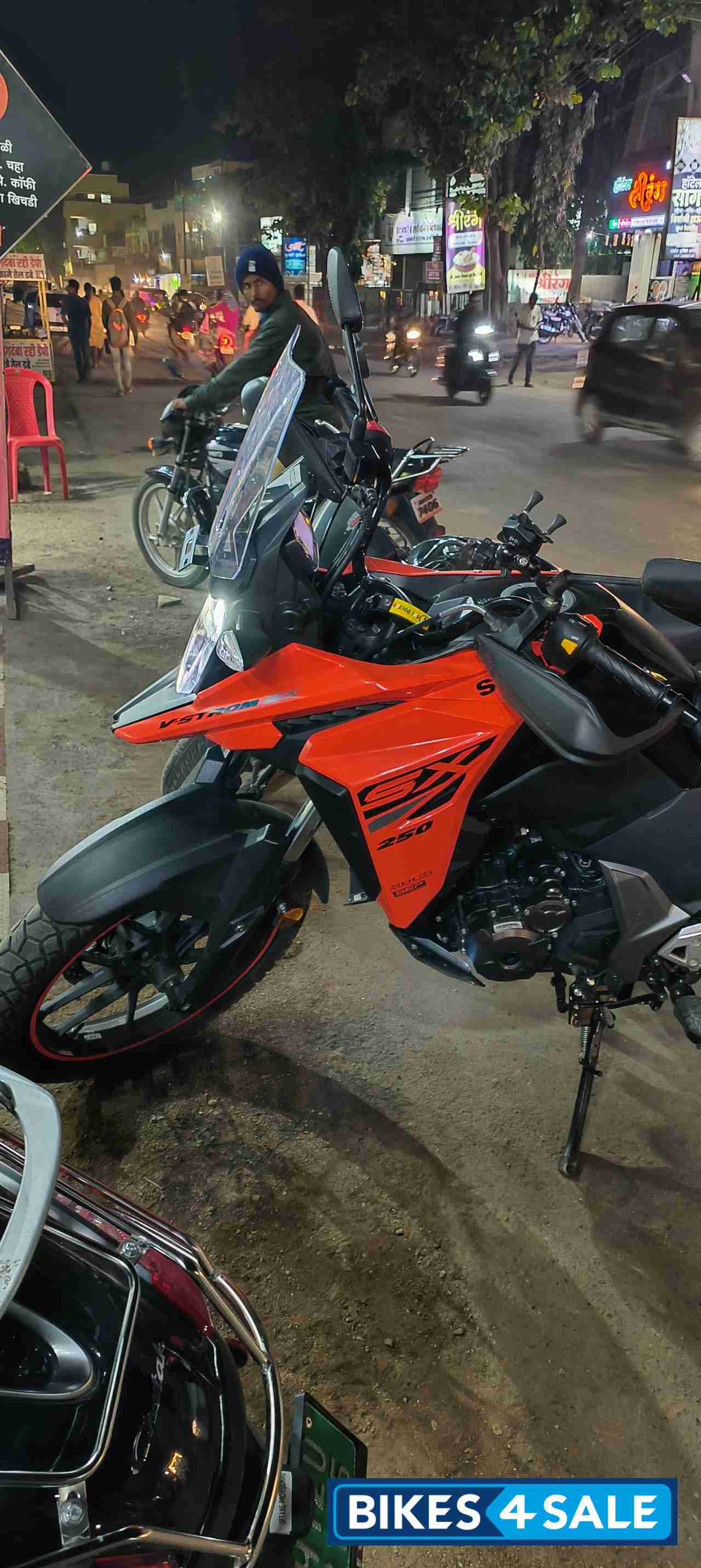 Orenge Suzuki V-Strom 250