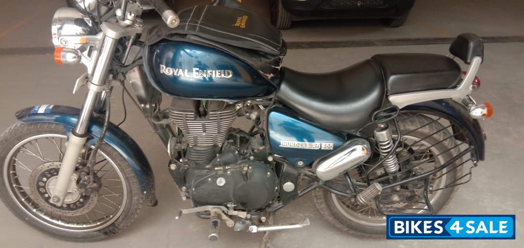 Blue Royal Enfield Thunderbird 500