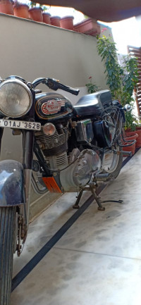 Royal Enfield Bullet Standard 350