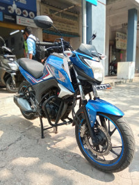 Honda CB Hornet 160R