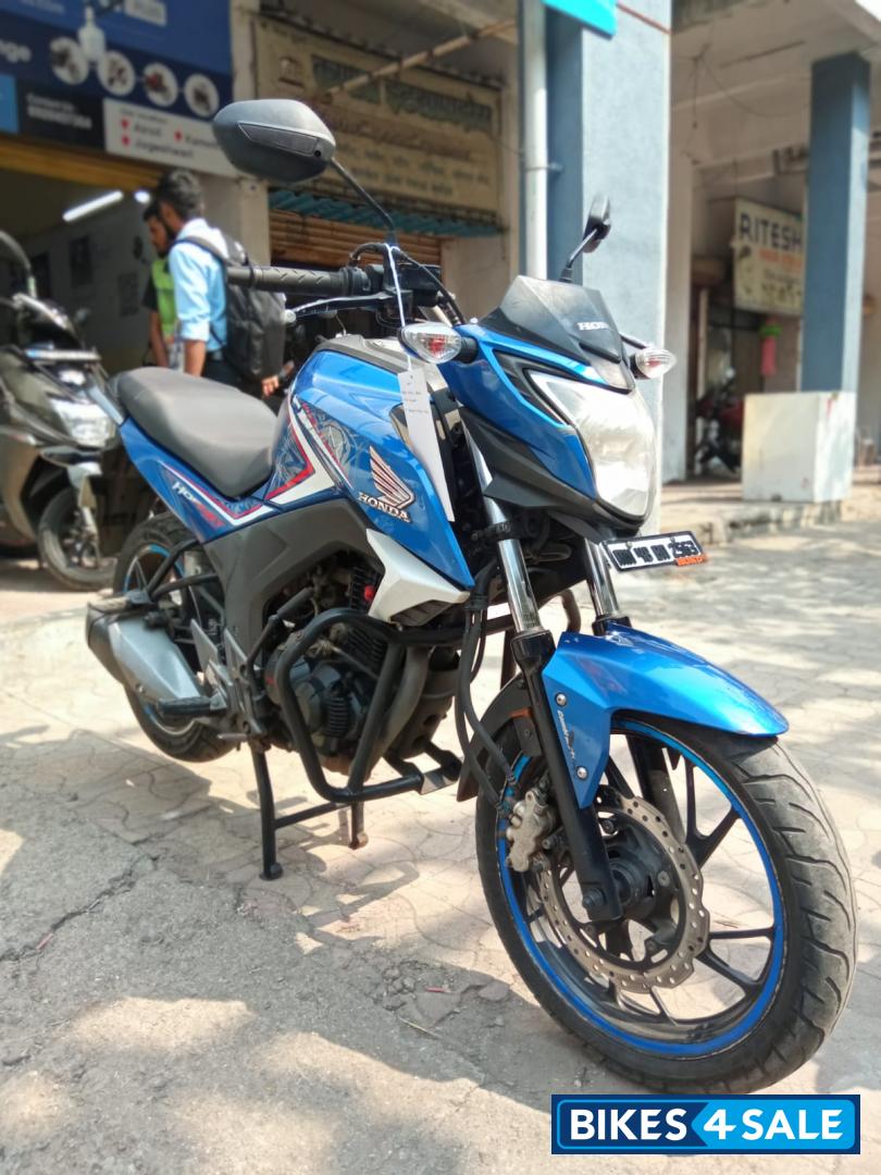 Honda CB Hornet 160R Honda CB Hornet 160R