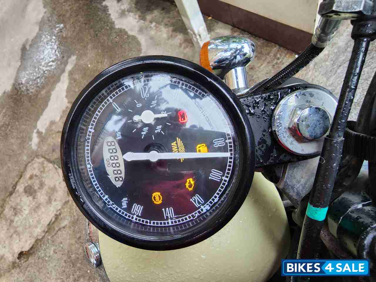 Lumos Lime Jawa forty two Dual Channel ABS Lumos Lime