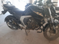 Black Yamaha FZ FI V2