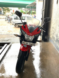 Honda CBR 150R 2016 Model