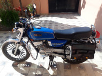 Blue Yamaha RX 135